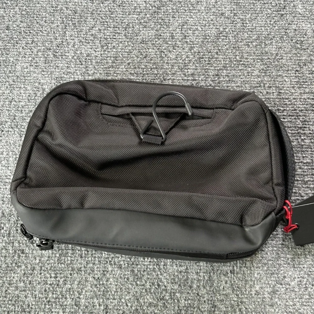 Tumi Travel Kit Alpha Bravo Response Black Ballistic Nylon Hanging Toiletry Bag‎